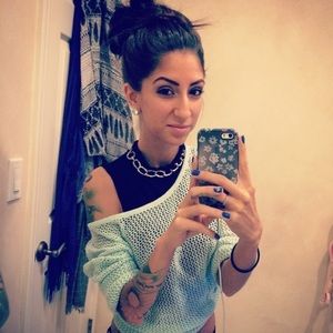 Meet your Posher, Felicity