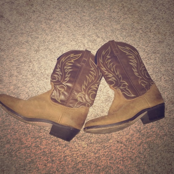 Cowboy boots brown
