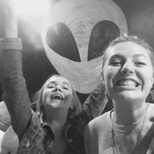 Meet your Posher, Kendall