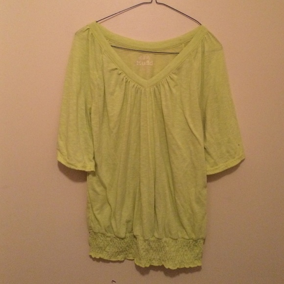 Neon Mudd shirt. Size large.