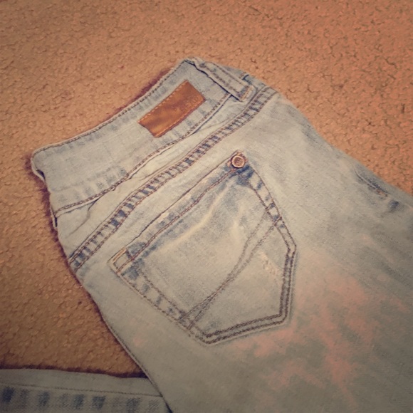 Light wash Bullhead jeans