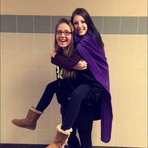 Meet your Posher, Danika