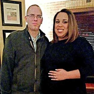 Meet your Posher, Adela