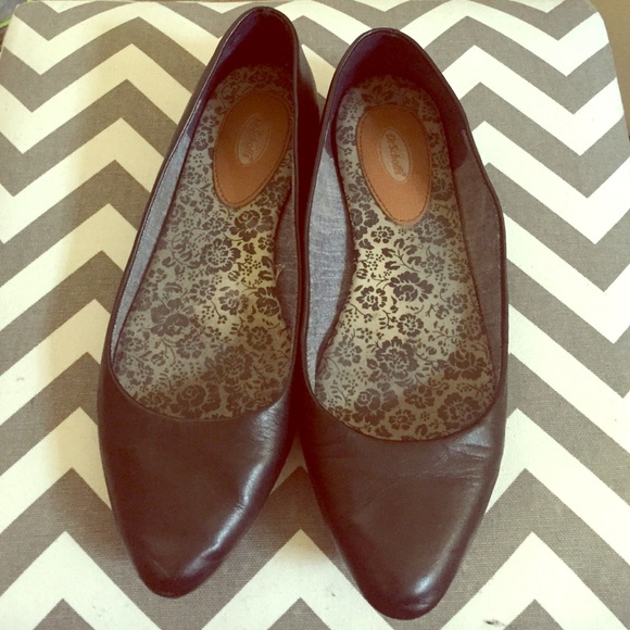 Black flats
