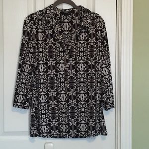 3/4 sleeve, button pullover