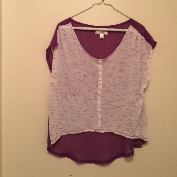 Sheer back high-low top. Size large.
