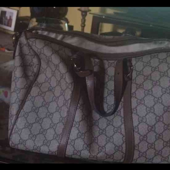 Gucci bag - Picture 1 of 4