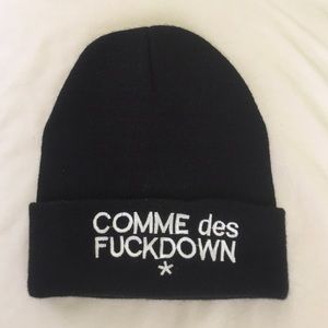 COMME des FUCKDOWN beanie