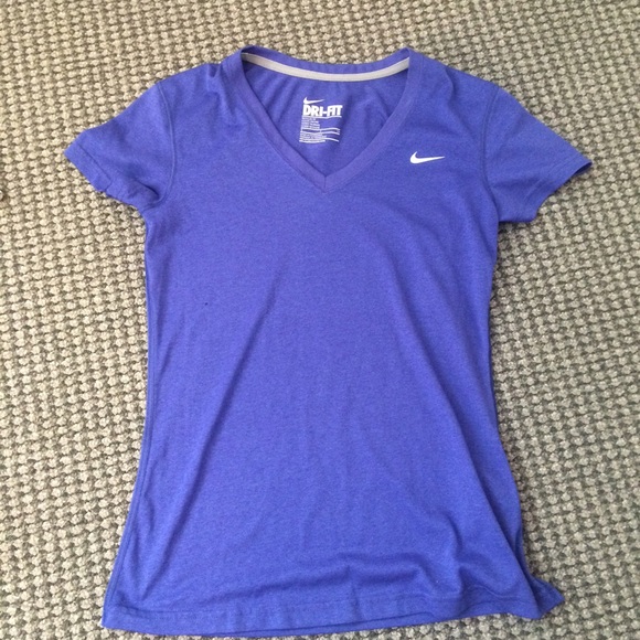 Nike dri fit shirt- small