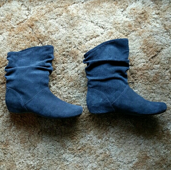 SOLD Steve Madden blue suede slouch boots