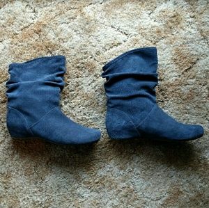 SOLD Steve Madden blue suede slouch boots