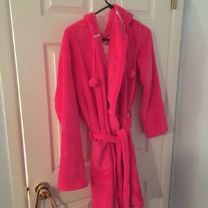 Final price drop Victoria's Secret robe