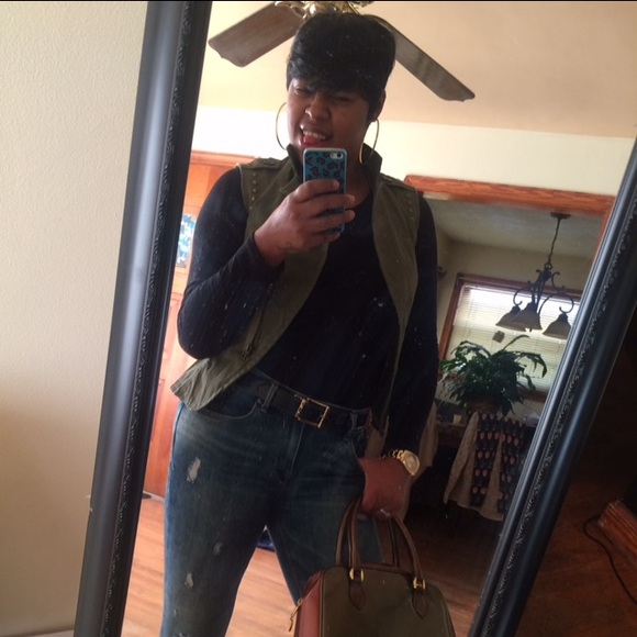 Olive Vest with gold studs - Picture 3 of 3