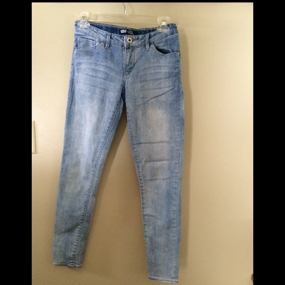 DONATING SOON Levi Denim Leggings Youth Large