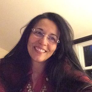 Meet your Posher, Angelica