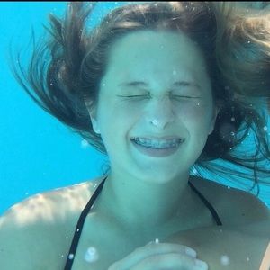 Meet your Posher, Abby