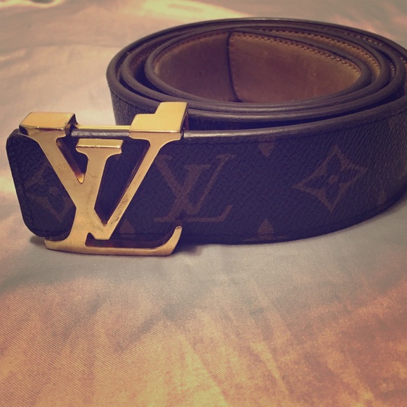 Louis Vuitton brown belt