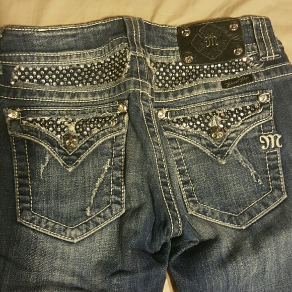 Miss Me Jeans - Picture 1 of 4