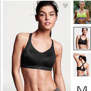 Nwt vs 34b sports bra
