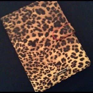 Stella & Dot Chelsea Leopard iPad case