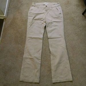Old Navy The Flirt Khaki pants