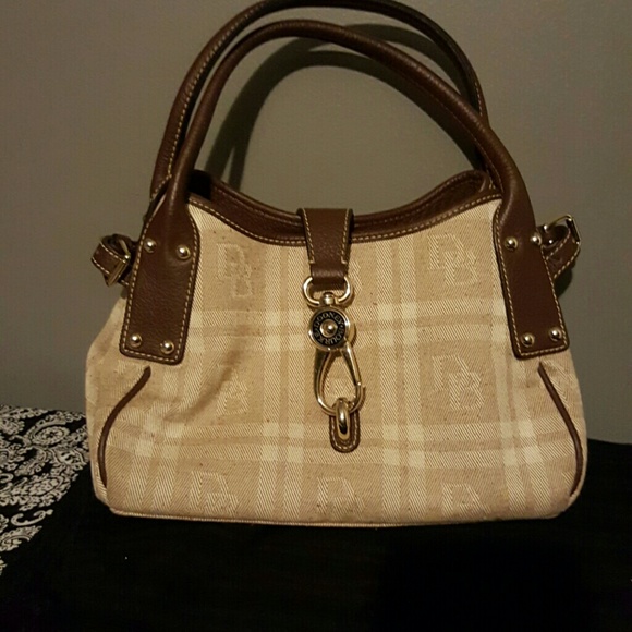 Dooney and Bourke purse
