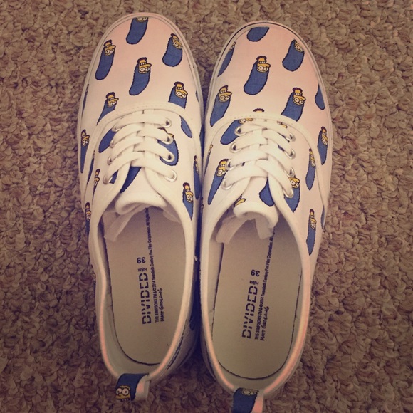 Hm Simpson sneakers