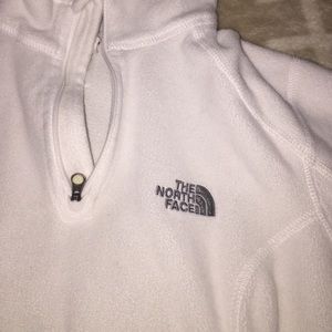 Pullover light weight fleece