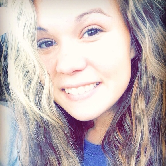 Meet the Posher Other - Meet your Posher, Taylor