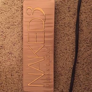 Urban decays naked 3 palette