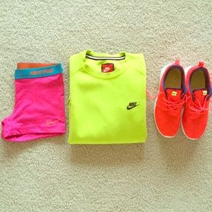 NIKE pro shorts. Size M.