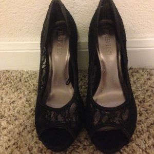 black lace heels
