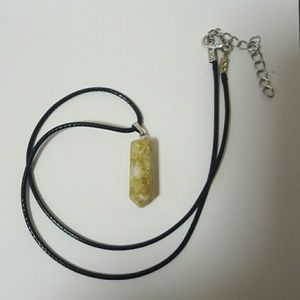 Gemstone pendant