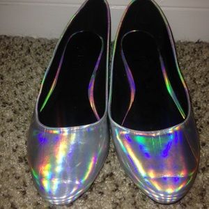 holographic pointed flats