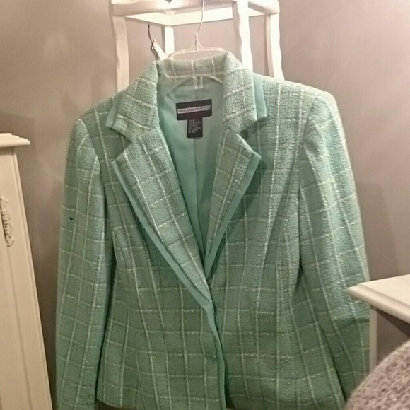 Requirements womens blazer