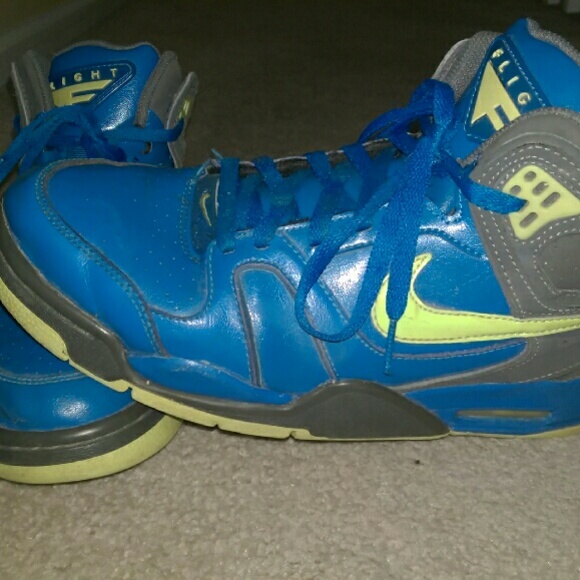 Nike Flight
