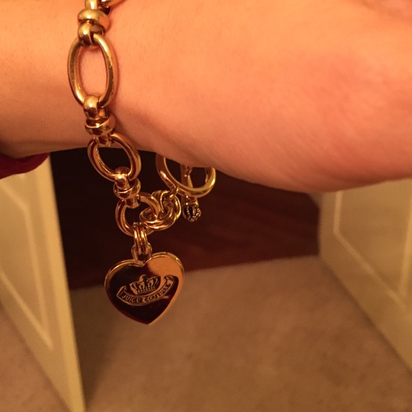 Juicy Couture gold tone link charm bracelet NWOT - Picture 3 of 4