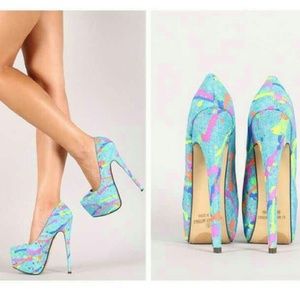 High heel shoes