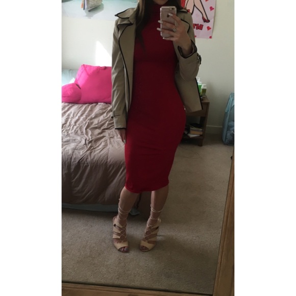 d r e s s - Picture 4 of 4