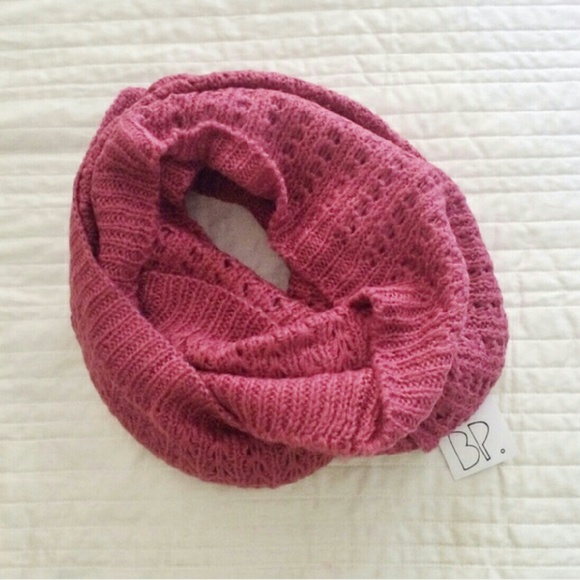 New B.P. Chevron Pointelle Infinity Scarf Redwood - Picture 2 of 4