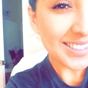 Meet your Posher, Daniela