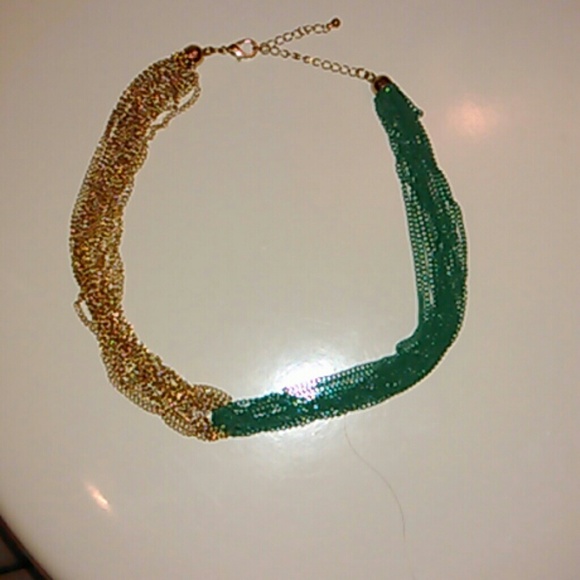 Neckace