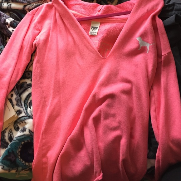 VS hoodie