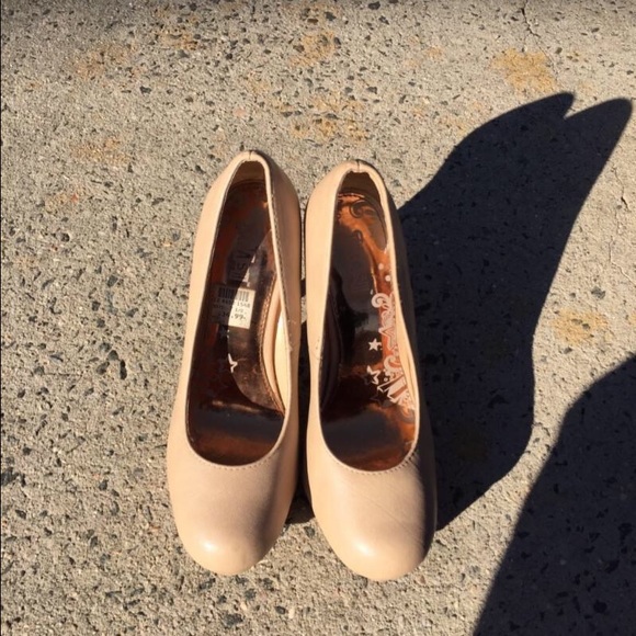 Ladies High Heel Shoes