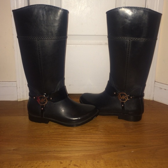 Black Michael Kors rain boots