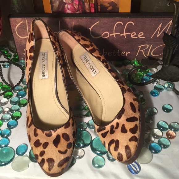 Steve Madden Pumps - Picture 2 of 4