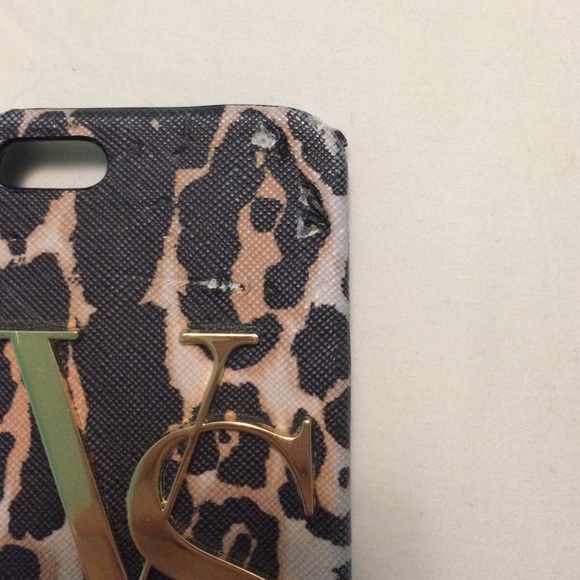 Victoria's Secret pink iPhone 5/5S case - Picture 3 of 4