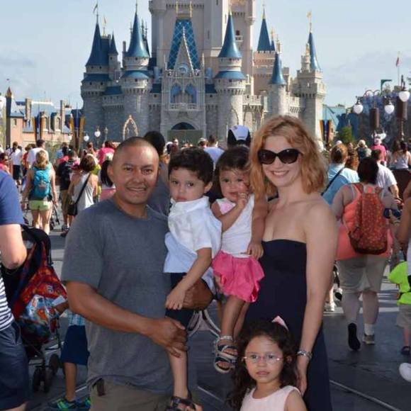 Meet your Posher, Erjona