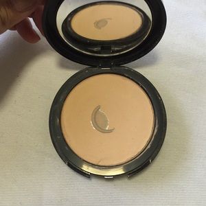 Makeup forever pro finish # 117