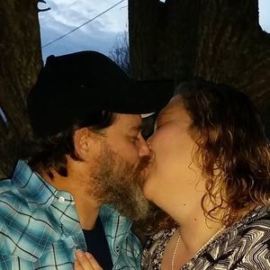 Meet your Posher, Pam